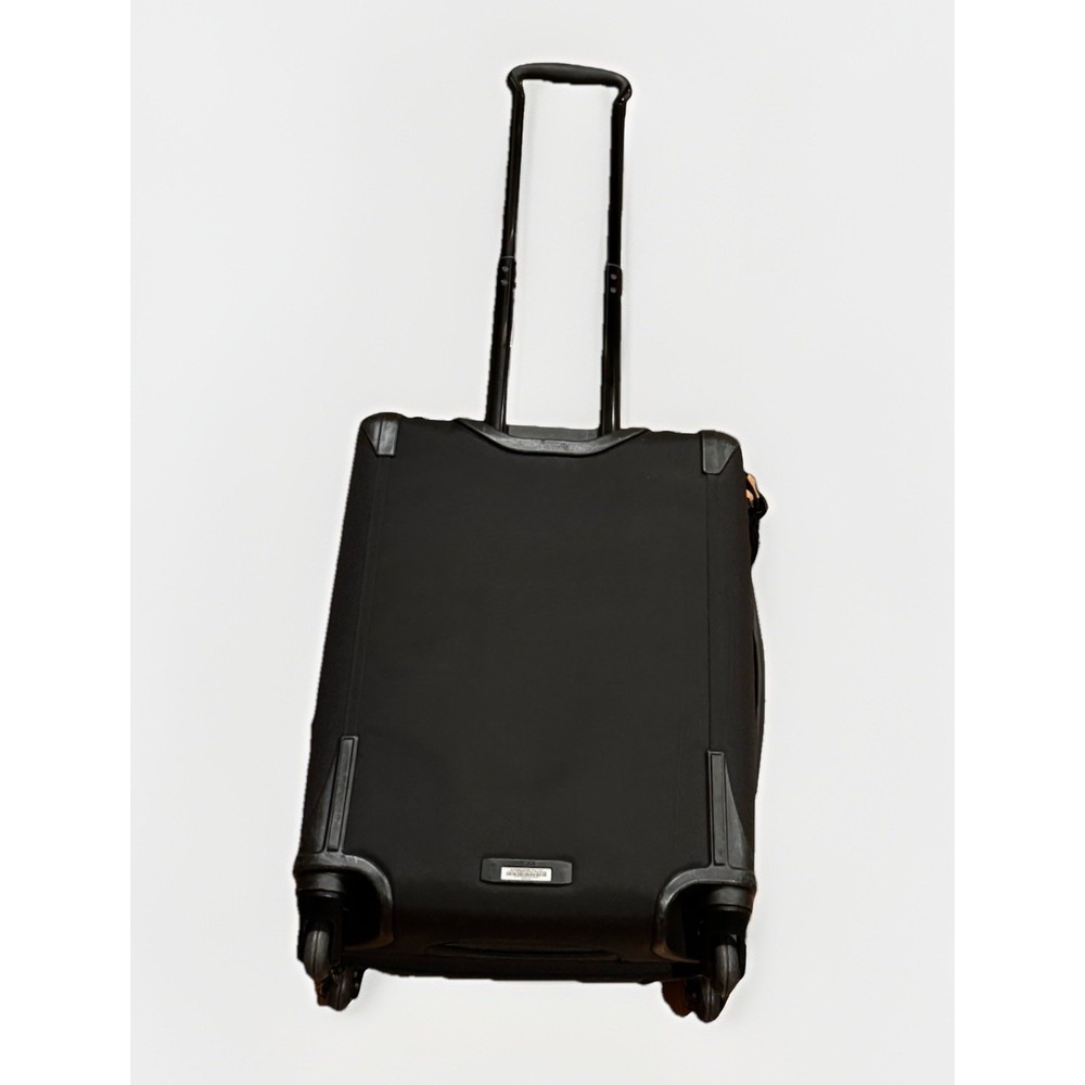 Tumi Alpha 2 Black Expandable 4 Wheeled Spinner Carry On luggage 22061D2 travel - Picture 4 of 7